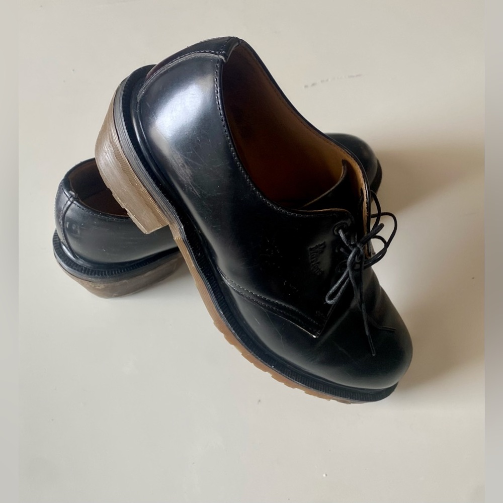 VINTAGE UK Doc Marten oxfords rare